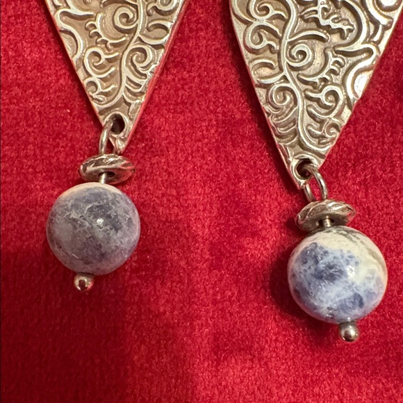 EUC Brighton Silver Heart Earrings with Blue Bead Accent - Picture 4 of 7